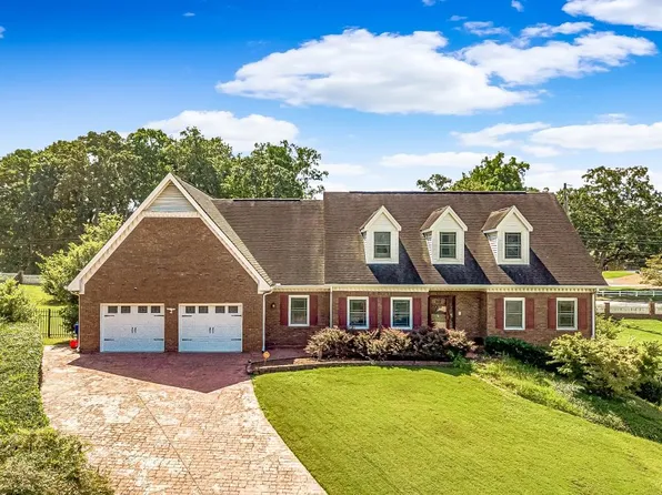 760 James Cir, Lawrenceville, GA 30046