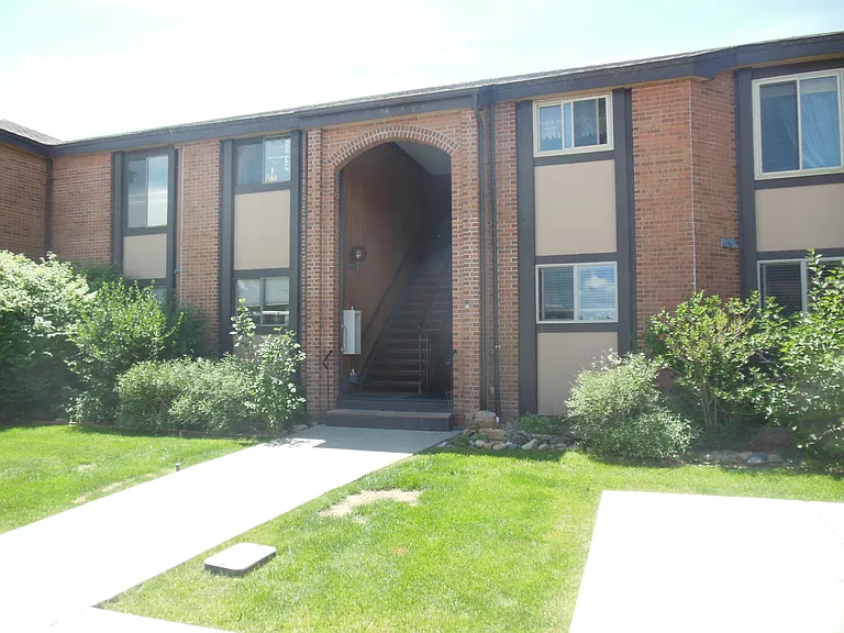 961 Lakeside Dr #207 — Photo 1