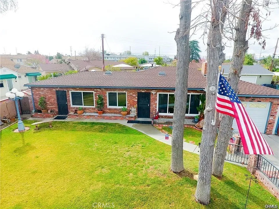 264 W Grandview Dr
