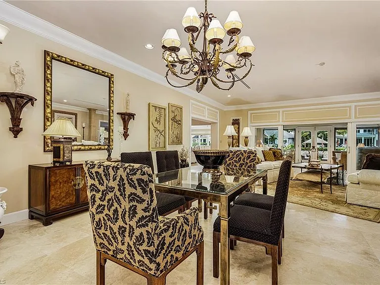 950 Galleon Dr — Photo 12