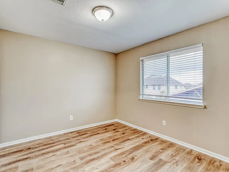 6207 Winter Oak St — Photo 14