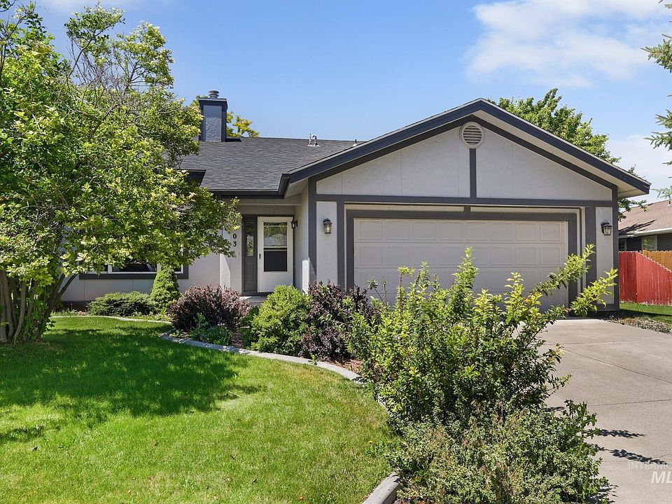1st image of 1003 Cypress Way