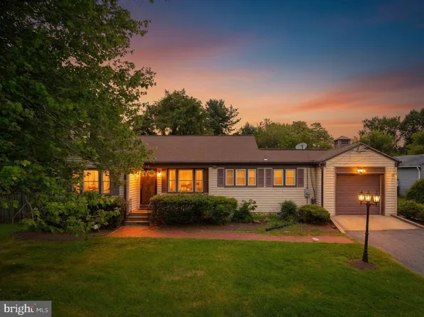 2326 Fairland Rd, Silver Spring, MD 20904