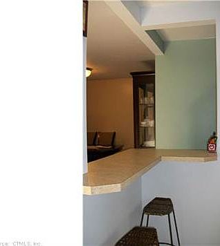 10Shawnee-Eat-In Kitchen