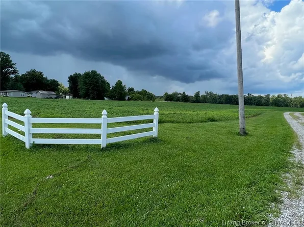 5720 W SR 256, Madison, IN 47250