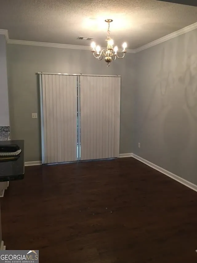 3 bed, 2.5 bath, 1428 sqft, $2,000 — Photo 4