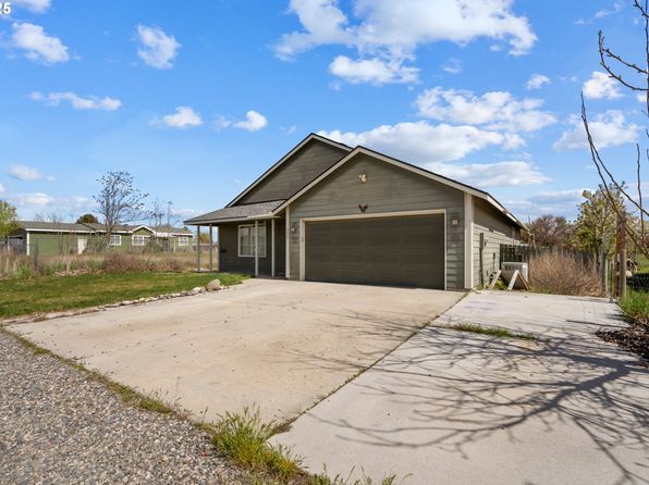 335 SE 3rd St, Irrigon, OR 97844