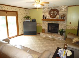 2828 Camel Ct, Evansville, IN 47720