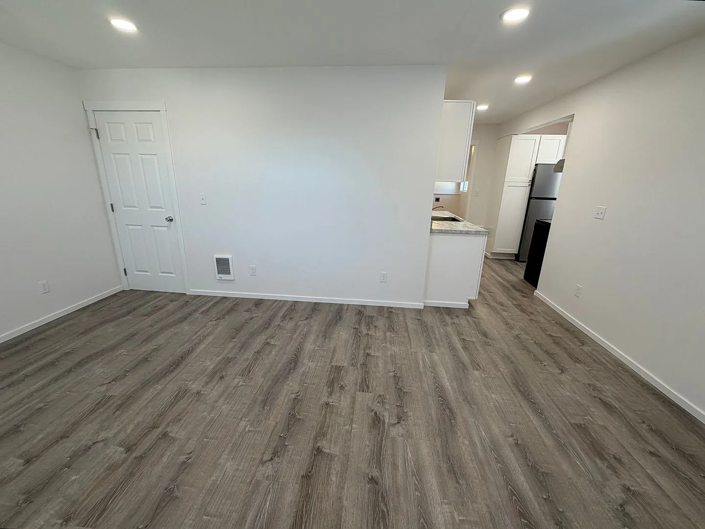 1 bed, 1.0 bath, 800 sqft, $1,150 — Photo 4