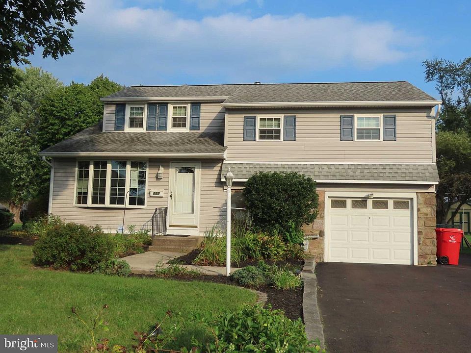 1st image of 335 Gibson Ave