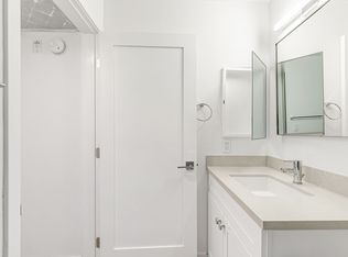 5807 Laurel Canyon Blvd APT 101, Valley Village, CA 91607