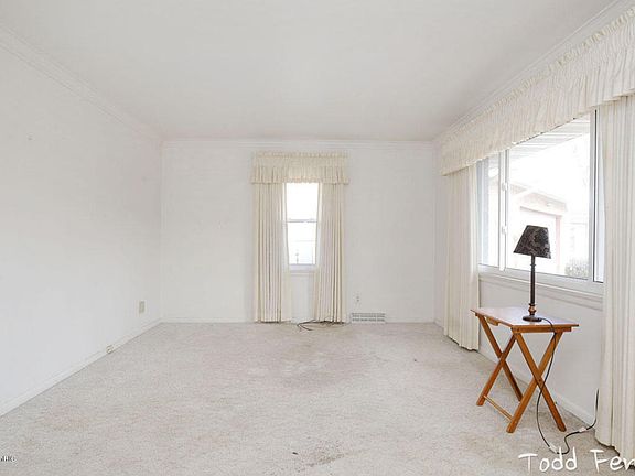 4th image of 1282 Cricklewood St SW