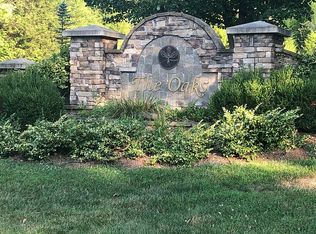 4001-4003 Oak Valley Ct, Lanesville, IN 47136