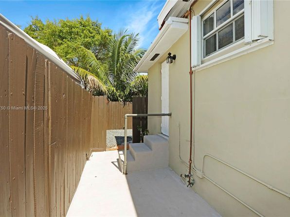 miami-florida-43841149 picture