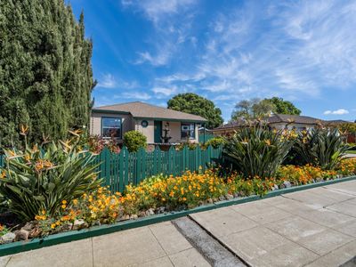 748 3rd Ave, Redwood City, CA, 94063