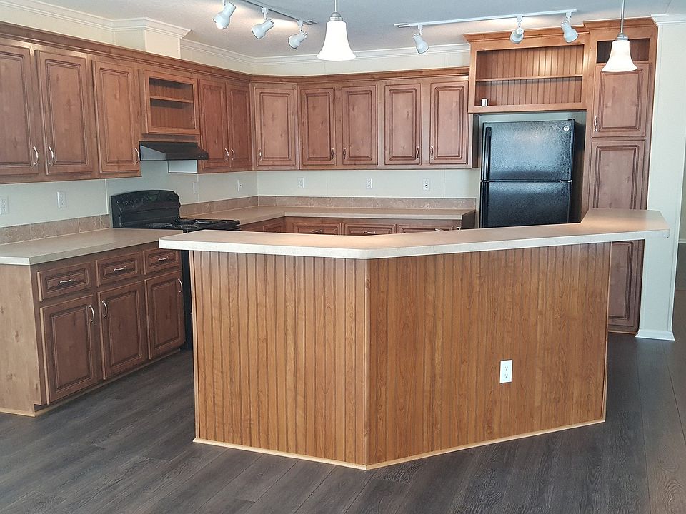 2nd image of 1124 Heritage Dr #65