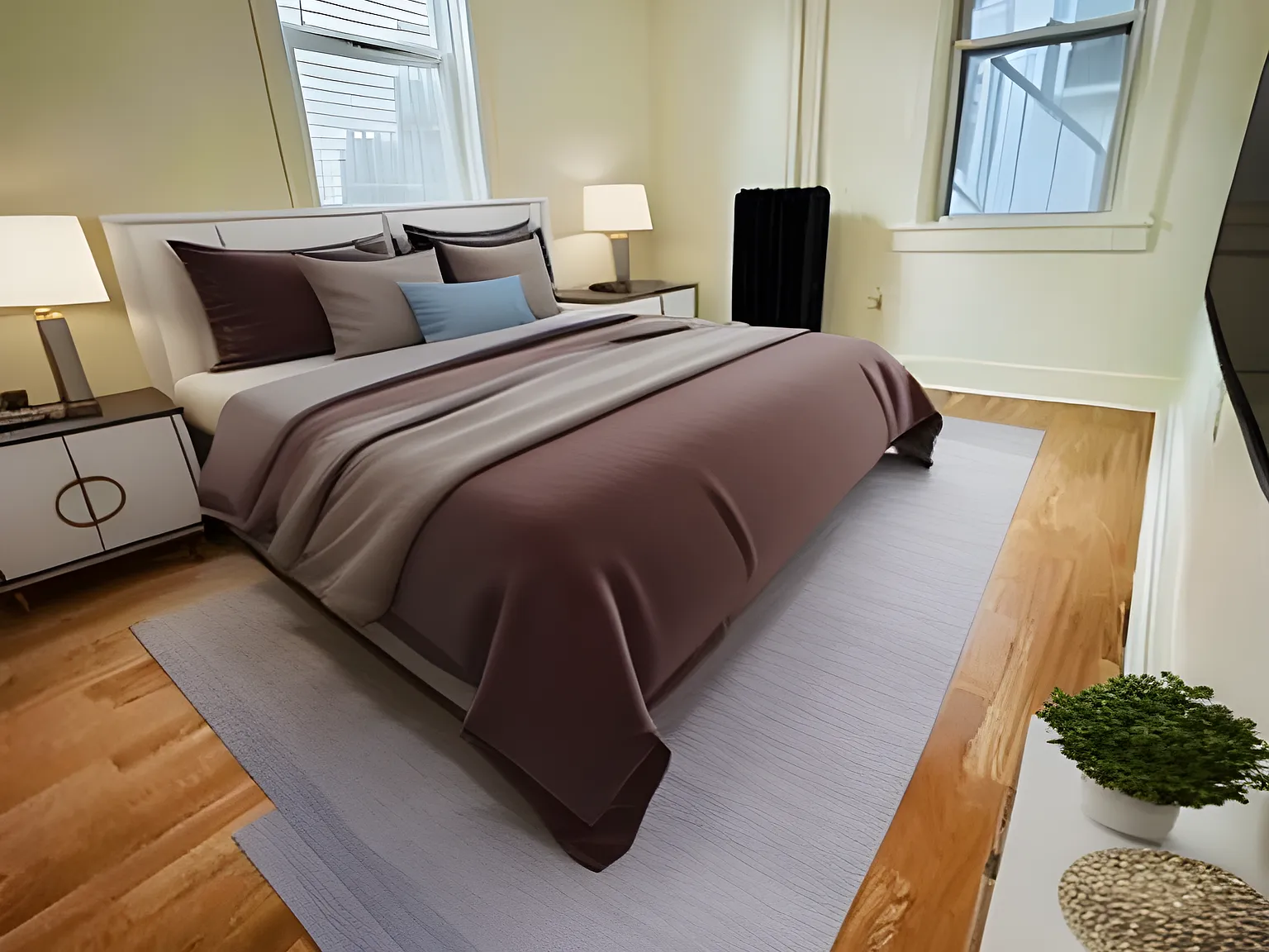 Charming Ground Floor 3BD/1BA Apartment - Perfectly Located — Photo 3