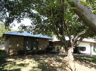 1310 Cliff Dr, Graham, TX 76450