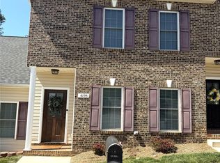 4198 Pickering Dr, Hickory, NC 28602