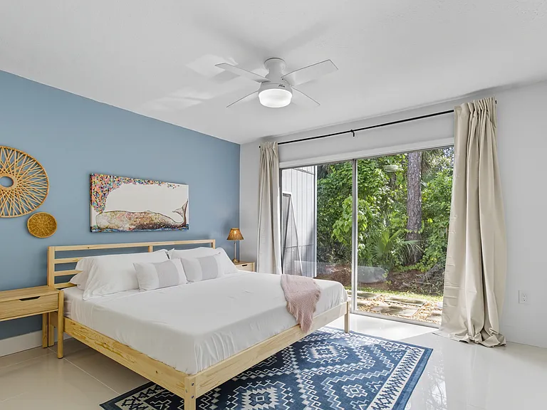5310 Desoto Pl — Photo 3