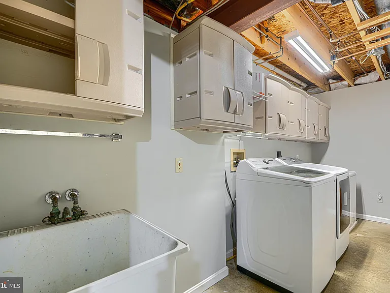8301 Whitebark Ct — Photo 60