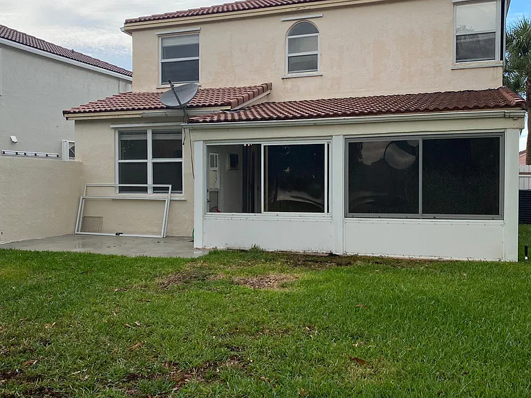 15320 NW 6th Ct — Photo 19