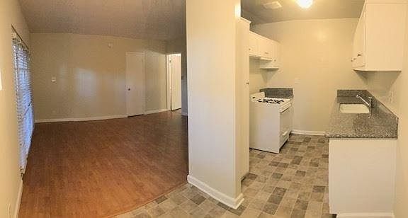 3rd image of 6717 Wilkinson Ave #105