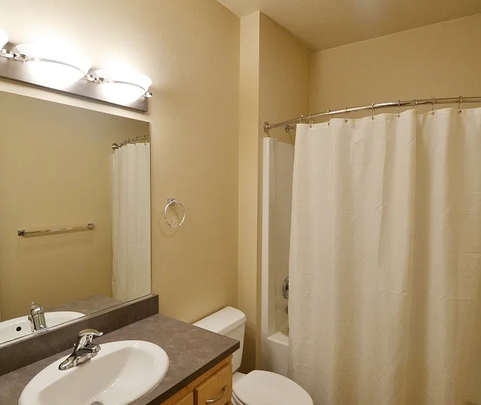 648 E 17th Ave #1-20 — Photo 28