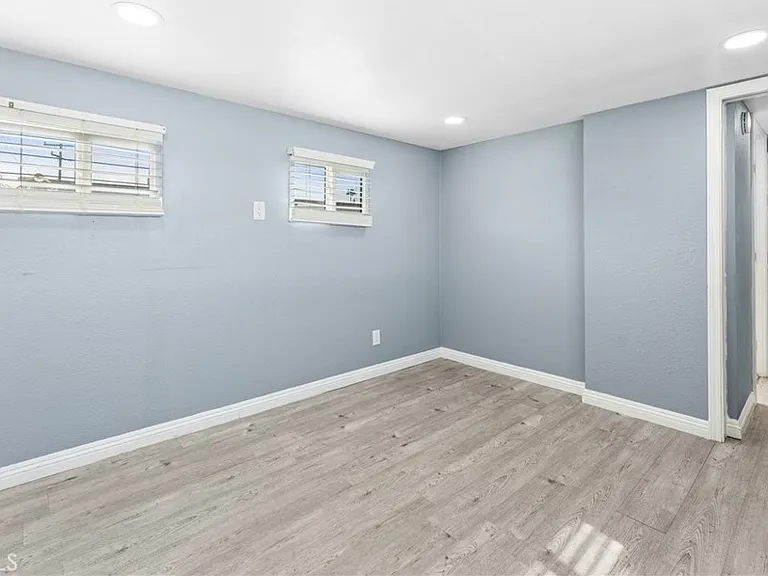 26250 9th St #105 — Photo 17
