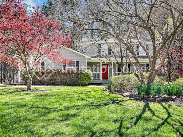 4885 Cove St, Acworth, GA 30101
