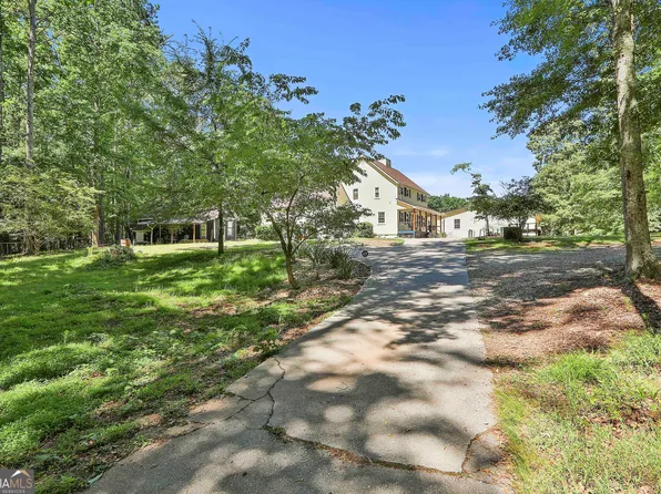 40 Tanglewood Rd, Newnan, GA 30263