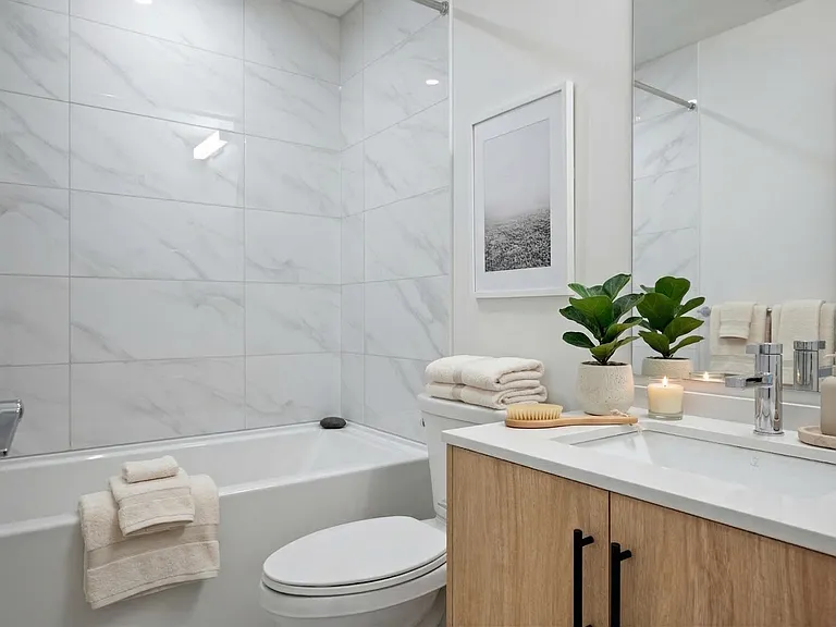 34395 Gladys Ave — Photo 22