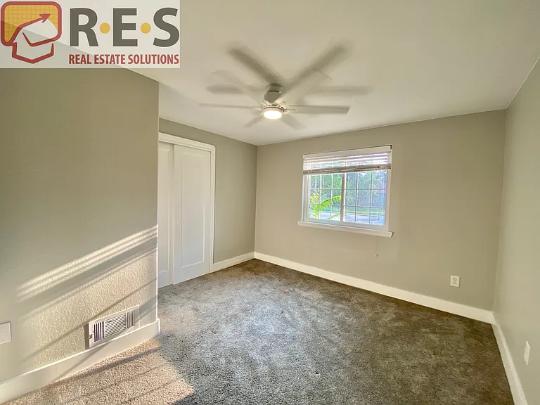746 Galena St — Photo 6
