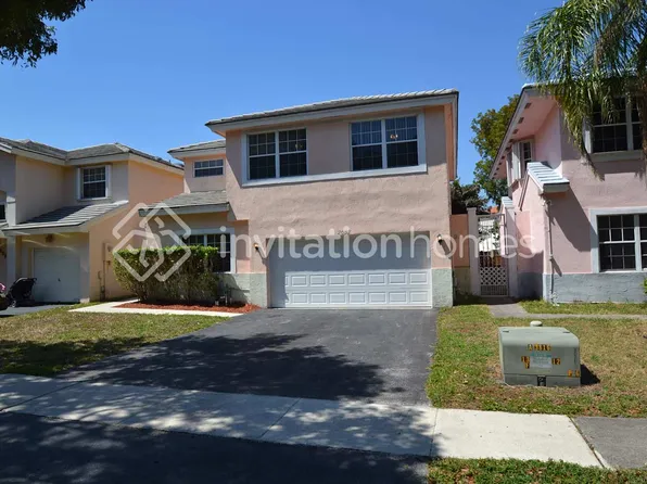 2632 W Saratoga Dr, Hollywood, FL 33026