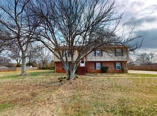 604 Hudson Rd, Greenville, SC 29615