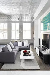 Rented by R New York