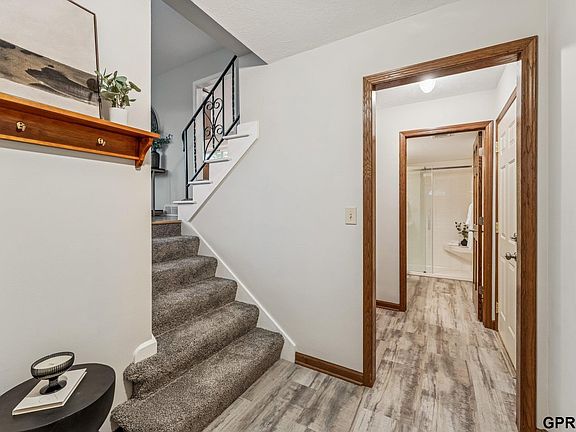 4th image of 9916 Nina St