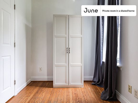 3rd image of 1835 Mintwood Pl NW #2-C