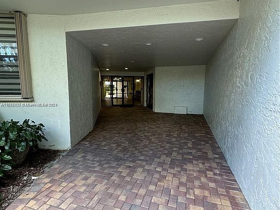 2nd image of 10852 N Kendall Dr #418