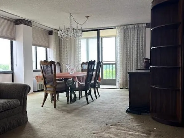 300 Winston Dr APT 617, Cliffside Park, NJ 07010