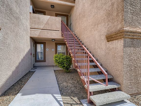 1150 N Buffalo 2094 Las Vegas NV - Web Quality - 004 - 05 Exterior Front Entry_07142023