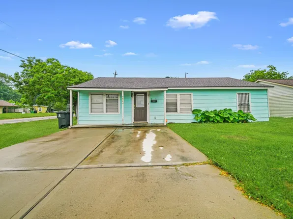 5003 Ridgeway Dr, Houston, TX 77033