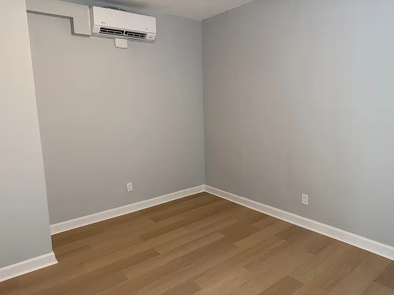 618 Chestnut Hill Ave — Photo 35