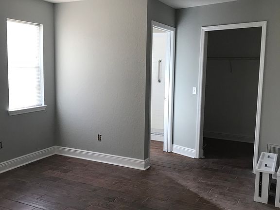 5th image of 4386 78th Ave N
