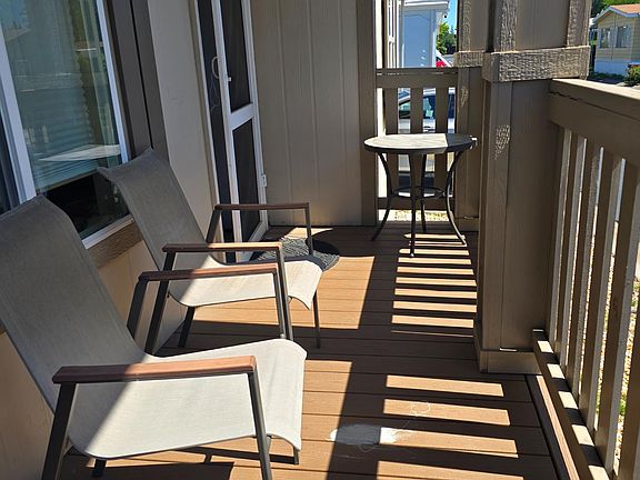 4th image of 170 Duchess Way