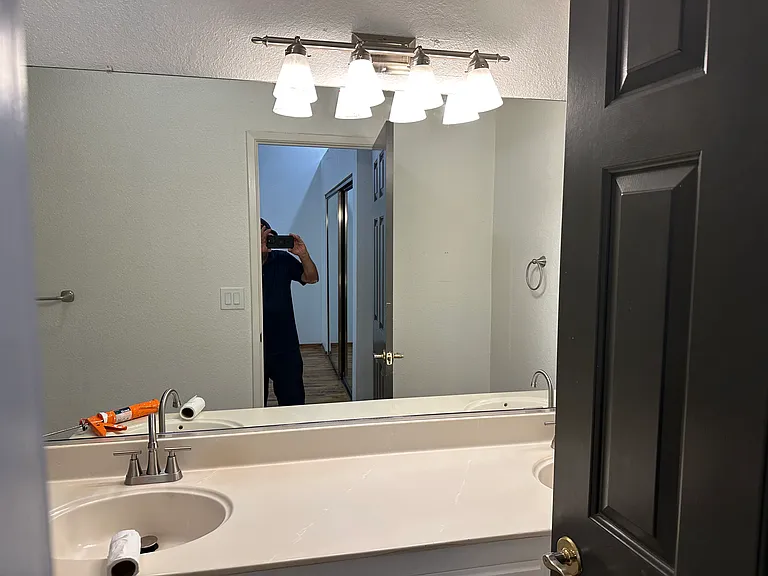 900 Quate Ct — Photo 13