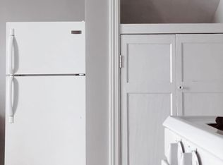 712 Des Moines Ave #B, Morgantown, WV 26505