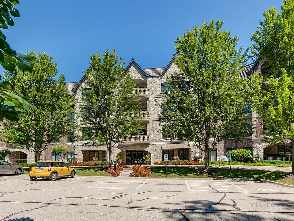 1st image of 1800 Amberley Ct APT 109