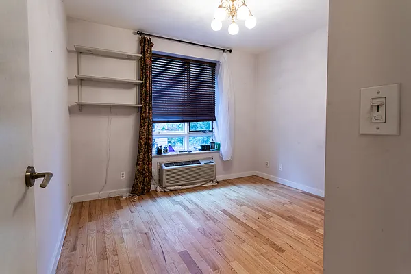 Rented by Compass | media 26