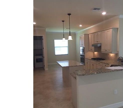3rd image of 9484 Carmini Ct